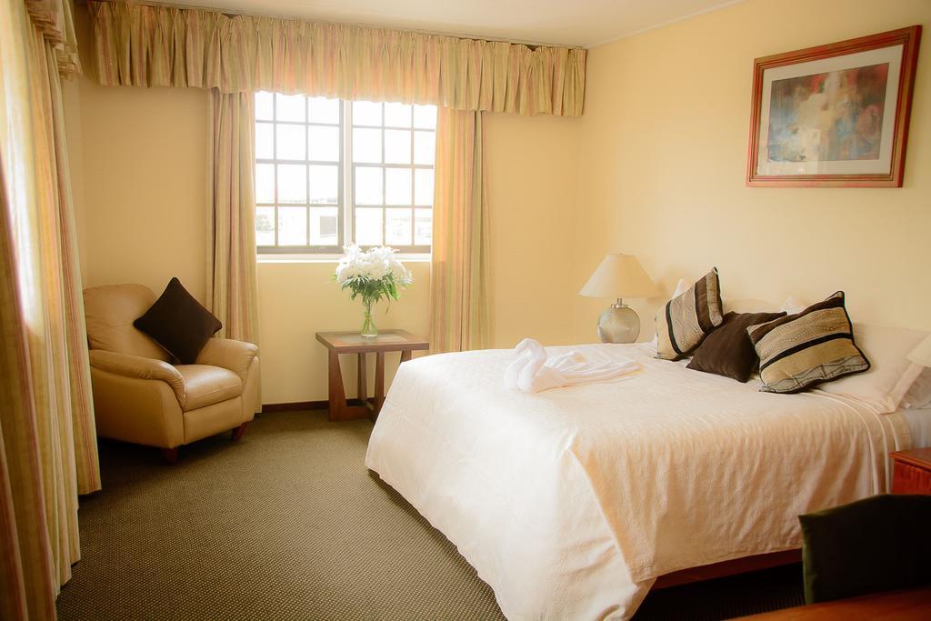 The Golden Truly Hotel & Casino Paramaribo Room photo